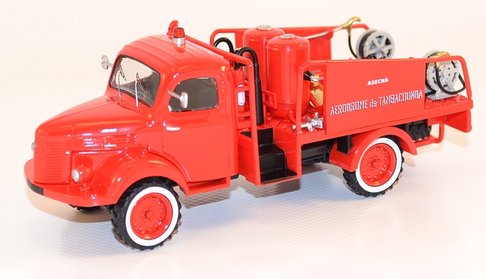 Hotchkiss pl20 pompier aeroport 1 43 eligor autominiature01 com 1