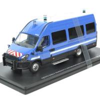 Iveco daily durisotti egm gendarmerie 1 43 perfex autominiature01 725 1 