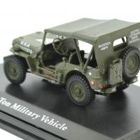 Jeep willys 1944 fermee 1 43 oliex autominiature01 91870j1 2 