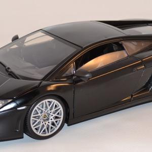 Lamborghini Gallardo LP560-4 noire au 1-18 Motor Max