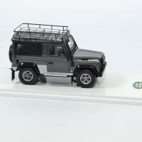 Land rover defender 90 tomb raider lara croft 1 43 truescale autominiature01 430336 3 