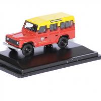 Land rover defender london pompier 1 76 oxford autominiature01 1 