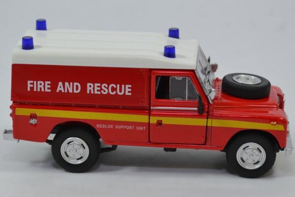 Land rover serie 3 109 pompier 1 43 cararama autominiature01 553940 2 