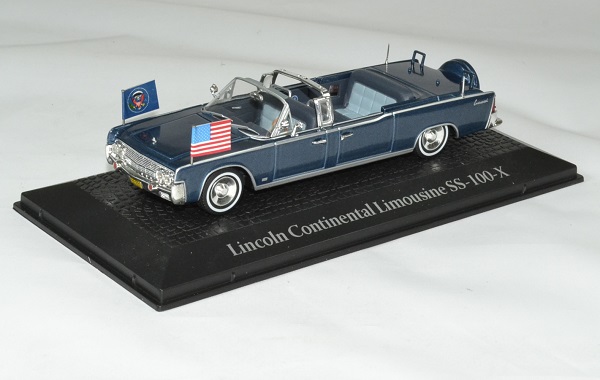 Lincoln continental 1961 kennedy 1 43 spc autominiature01 1 