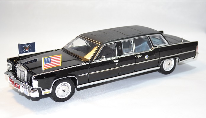Lincoln continental limousine reagan 1972 lucky 1 24 autominiature01 1
