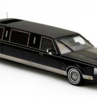lincoln-town-formal-stretch-limousine-1-43-neo-models-cars-autominiature01-com-1.jpg