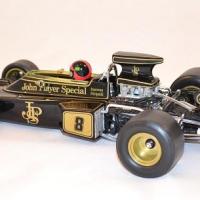 Lotus 72d 8 fitipaldi gb 1972 1er sunquartzo 1 18 miniature formule 1 autominiature01 com 2 