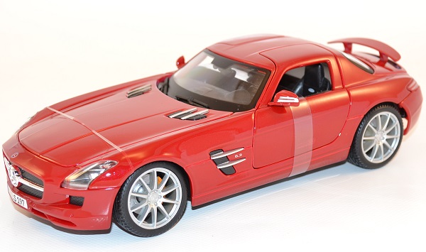 Mercedes SLS AMG C197 rouge miniature Maisto au 1-18