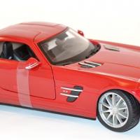 maisto-1-18-mercedes-sls-amg-c197-rouge-autominiature01-com-6.jpg