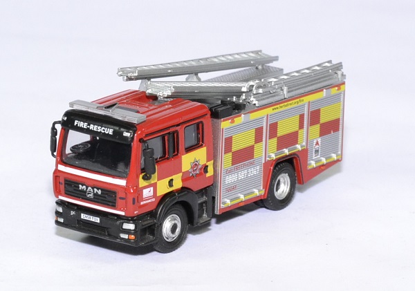 Man pompier echelle fpt hertfordshire 1 76 oxford autominiature01 1 