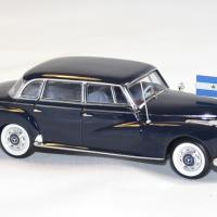 Mercedes 300 d president somoza limousine ixo 1 43 autominiature01 3 