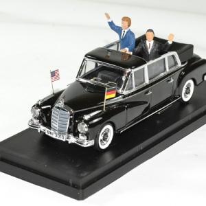 Mercedes 330L limousine ouverte présidents  Adenauer et Kennedy 1963 à Néro