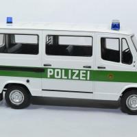 Mercedes benz 208d bus police 1988 hambourg 1 18 kkscale autominiature01 180292 3 