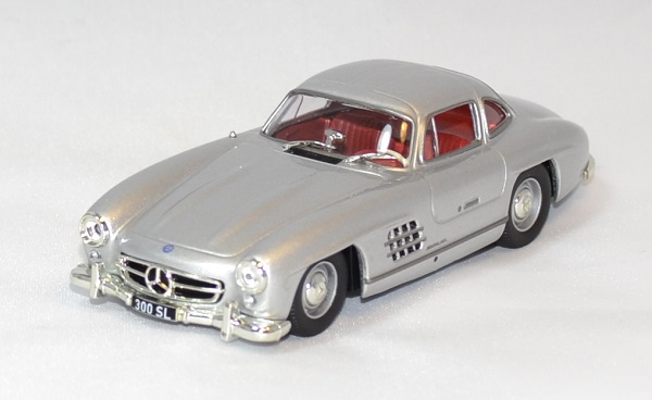 Mercedes Benz 300SL 1954 voiture miniature solido 1/43