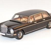 Mercedes matrix 300sel vatican 1967 1 43 autominiature01 1 