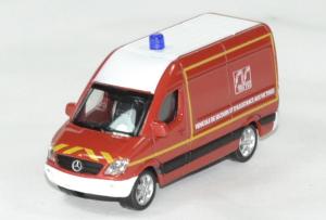 Mercedes sprinter pompier 1 64 norev autominiature01 1 