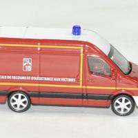 Mercedes sprinter pompier 1 64 norev autominiature01 3 