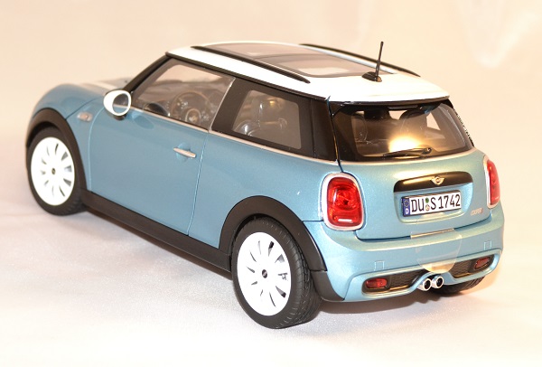 Mini cooper s 2015 bleu norev 1 18 autominiature01 2 