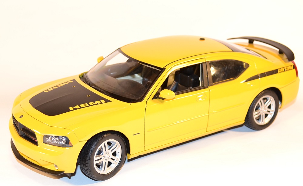 Miniature auto dodge charger daytona de marque welly 1 18 autominiature01 com 1