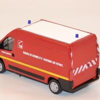 mondo-motors-vsav-pompiers-peugeot-boxer-au-1-43-autominiature01-com-2.jpg