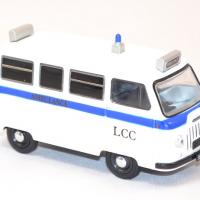 Morris minibus j2 miniature ambulance1 43 autominiature01 com 2 