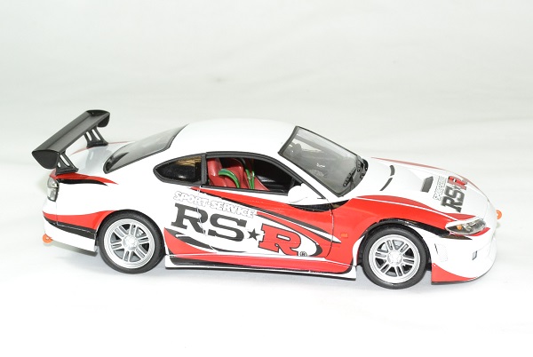 Nissan silvia s15 rsr 1 24 volant droite welly autominiature01 3 