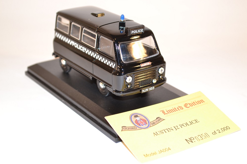 Oxford 1 43 austin j2 police edition limit e miniature collection autominiature01 com 2 