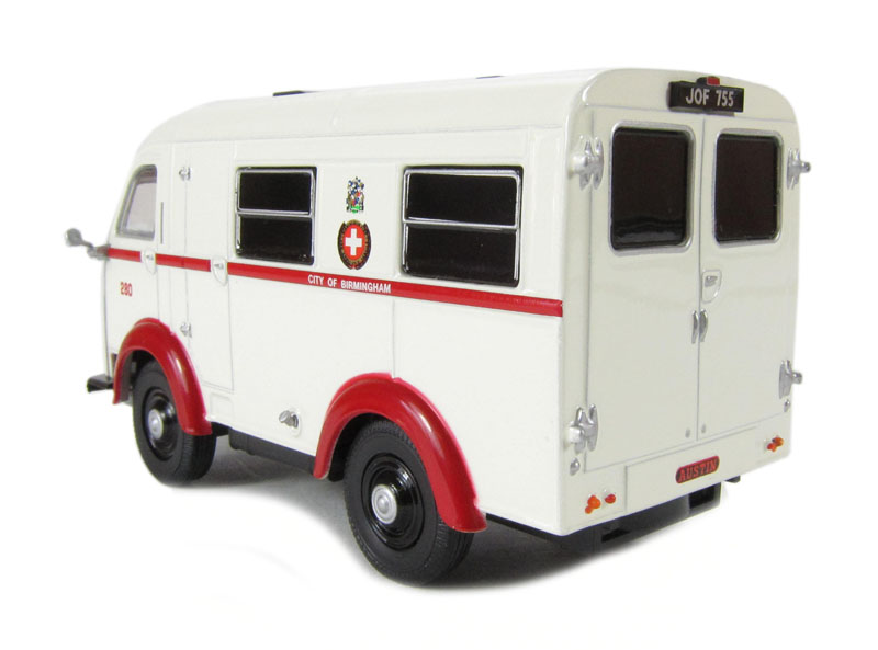 Oxford austin k8 wellfarer ambulance birmingham autominiature01 com 2 