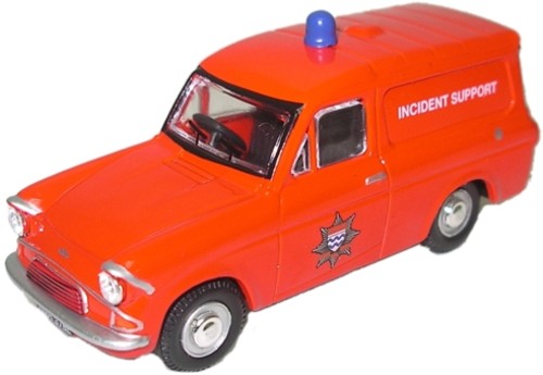 Oxford ford anglia van pompiers london fire incident support autominiature01 com