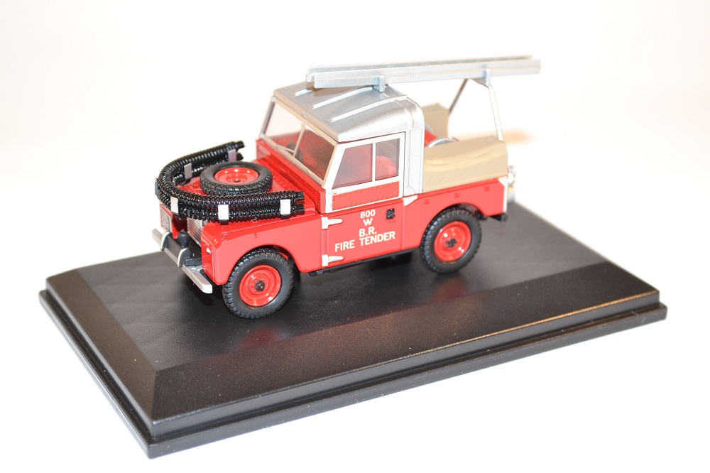 Oxford sapeurs pompiers land rover 88 fire british rail miniature autos autominiature01 com 1