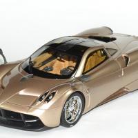 Pagani huayra gold 1 18 gt auto 1 18 welly autominiature01 1 