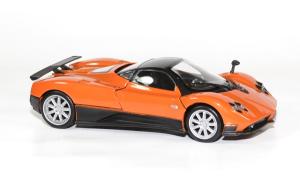 Pagani zonda f 1 24 motor max autominiature01 4 