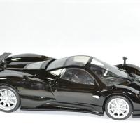 Pagani zonda motor max 1 18 autominiature01 4 