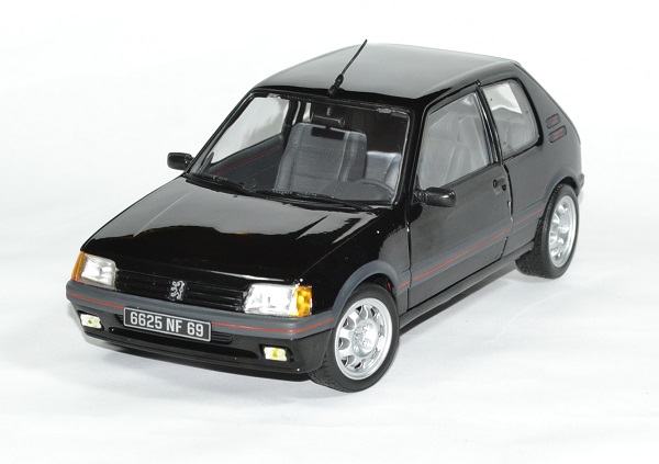 Peugeot 205 gti 1 1