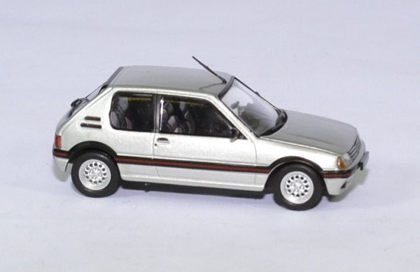 Peugeot 205 gti 1986 1 6l solido 1 43 autominiature01 3 