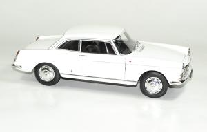 Peugeot404 coupe blanc 1967 norev 1 18 autominiature01 5 