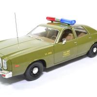 Plymouth fury a team 1977 police militaire greenlight 1 18 autominiature01 19053 1 