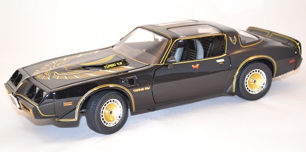 Pontiac firebird trans am 1980 bandit 1 18 greenlight autominiature01 com 2