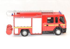 Renault premium pompier fpt 1 50 bburago autominiature01 3 