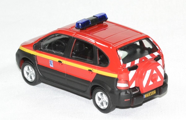 Renault scenic rx4 pompier sdis 002 oliex 1 43 autominiature01 2 