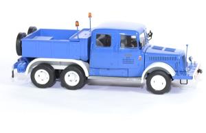 Tatra 141 bleu ixo 1 43 autominiature01 3 