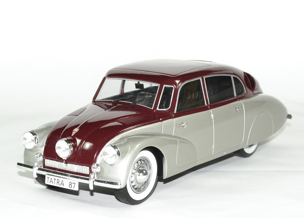 Tatra 87 1938 mcg 1 18 autominiature01 2