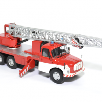 Tatra t148 grue pompiers kranwagen 1 43 schuco 450375700 autominiature01 1 