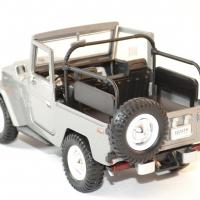 Toyota fj 40 gris decapote 1 24 motor max autominiature01 3 