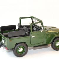 Toyota fj 40 vert 1 24 motor max autominiature01 3 