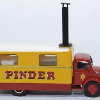 Unic cuisine pinder cirque 1952 promocar direkt 1 43 autominiature01 l12c2 3 