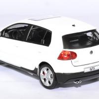 Volkswagen golf 5 gti 1 24 cararama autominiature01 2 