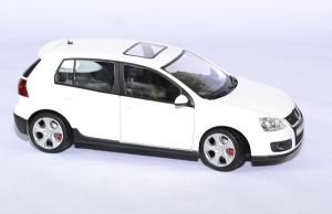 Volkswagen golf 5 gti 1 24 cararama autominiature01 3 