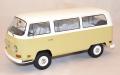 Volkswagen T2b year 1971 familly bus beige blanc greenlight 1/18
