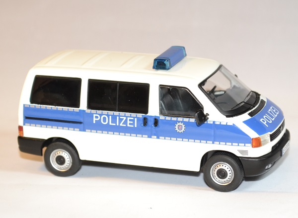Volkswagen t4 police 1 43 13257 premium autominiature01 3 